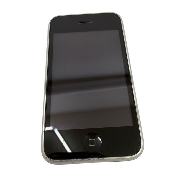 Apple iPhone 3G A1241 8GB Black AT&T iOS 4.2.1 w/ Charger - Picture 2 of 7